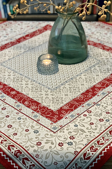 Nappe et châle tapisserie FLEURS DANS UN CADRE