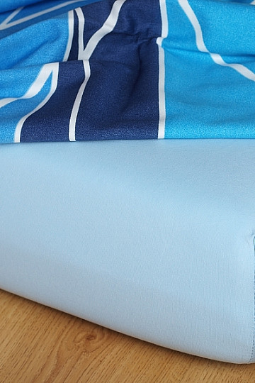 Drap de lit en jersey couleur bleu clair