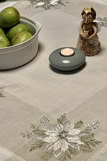 Nappes et foulards de Noël brodés Silver Star