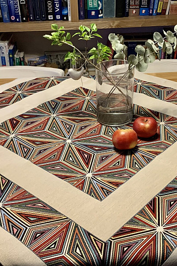Nappe tapisserie et châle TRIANGEL