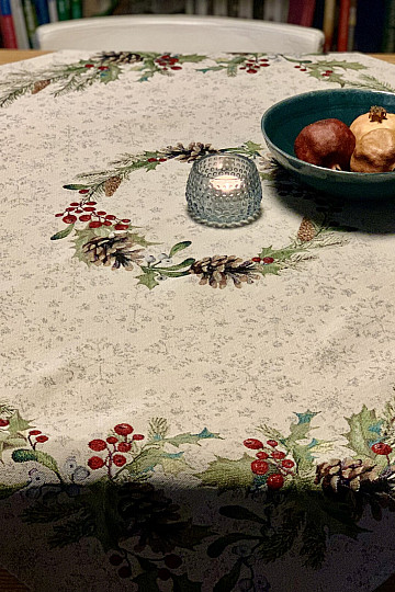 Nappe tapisserie, châle et dressage de table PIN et MISTLETTE