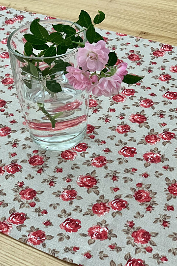 Châle ROSÉČKA REŽNÁ