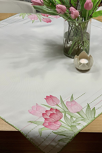 Nappe et foulard brodés Tulipes roses