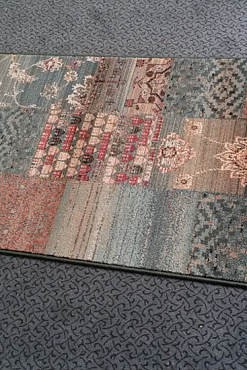 Tapis de couloir luxueux en laine ROYAL PATCHWORK vert