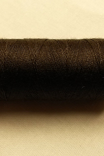 Fil à coudre marron foncé 200 m