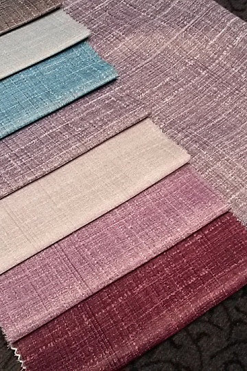 Tissu décoratif DIMOUT pour rideaux violet foncé 93