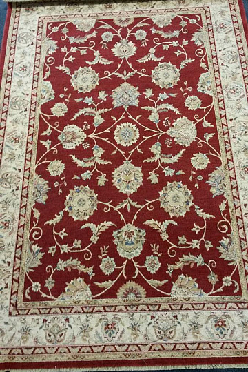 Tapis de luxe en laine DJOBIE ORIENT rouge