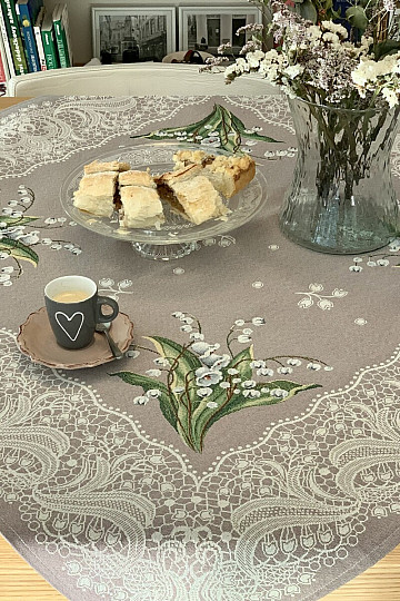 Nappe et châles tapisserie LOLVALINKA
