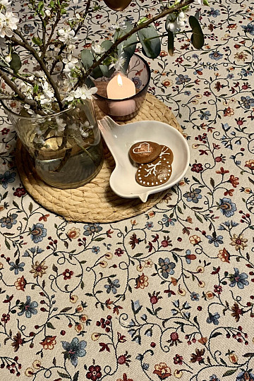Nappe tapisserie de fleurs JURKOVIC - PETITES FLEURS