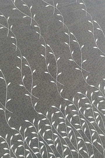 Rideau brodé 527 blanc avec feuilles
