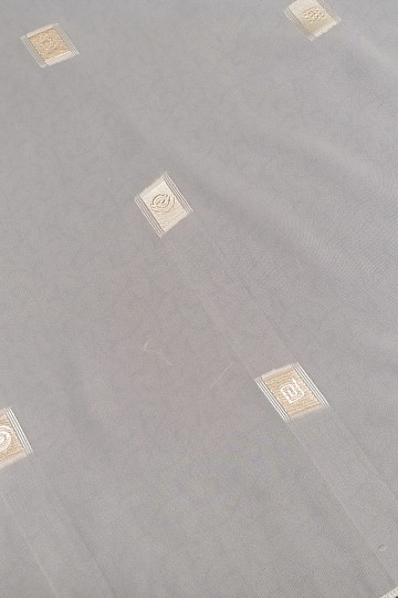 Rideau en voile crème avec broderie dorée II