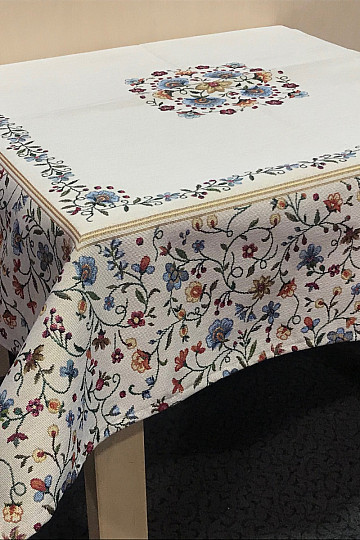 Nappe tapisserie, écharpe JURKOVIC 2