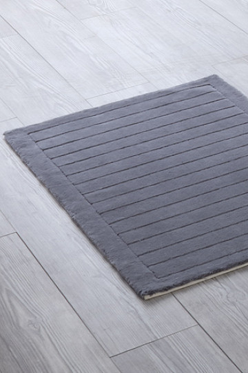 Tapis de salle de bain LINE 072 gris