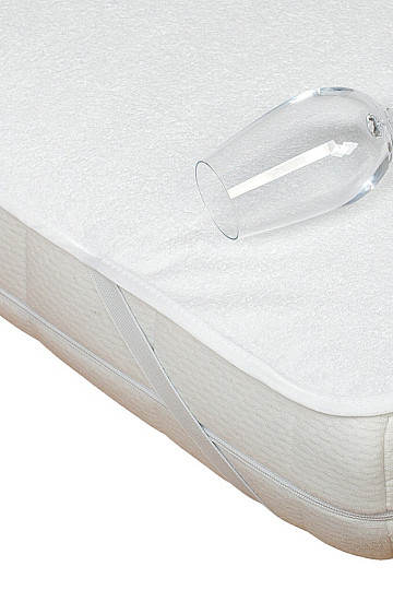 Protège-matelas avec revêtement PU