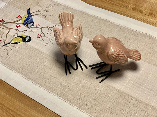 Nappe et écharpe brodées SÝKORKY