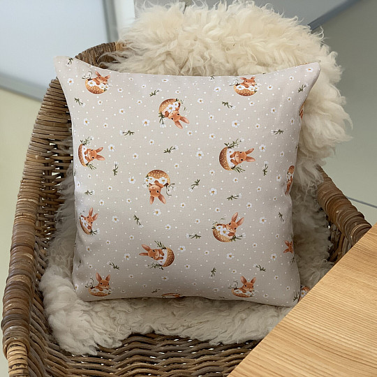 Couverture décorative de Pâques LAPIN NELA