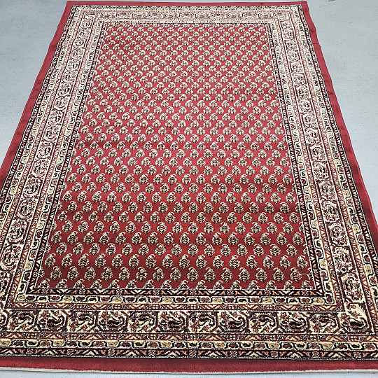 Tapis pièce SOLID 03 bordeaux CONES