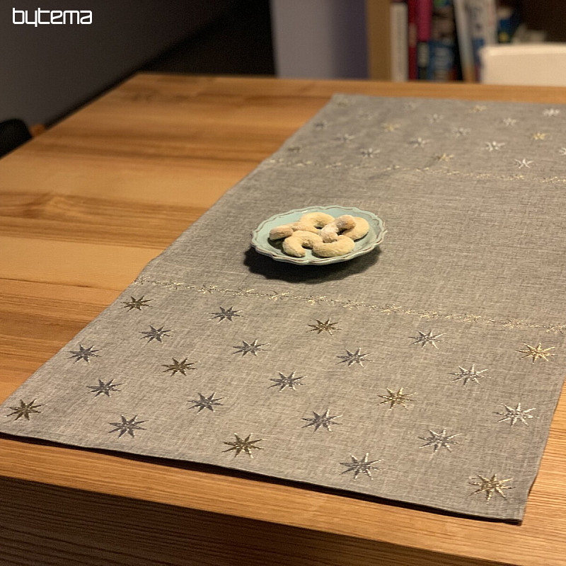 Nappe de Noël brodée gris-beige étoiles