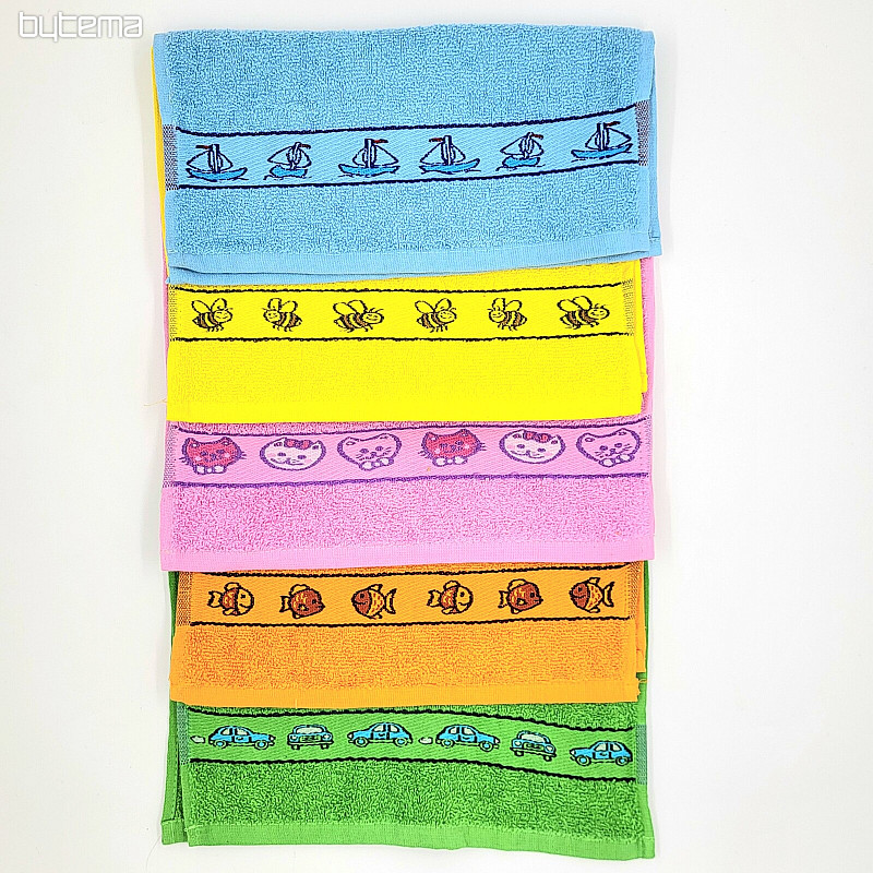 Serviette colorée pour enfants