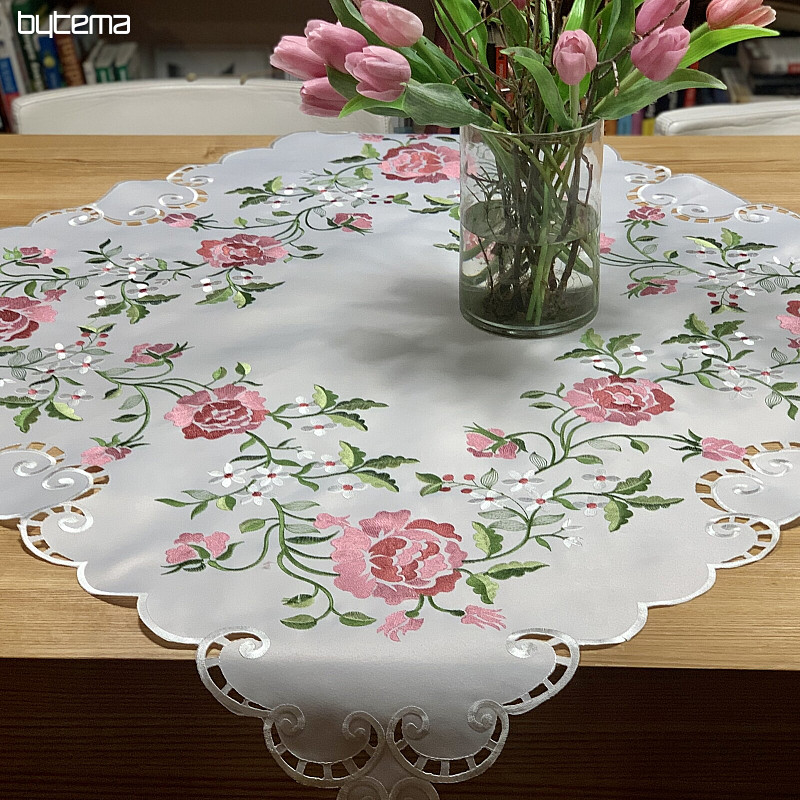 Nappe et foulard brodés ROSE