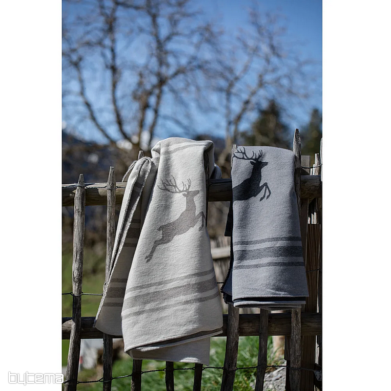 Couverture DF LUCA DEER JUMPING GREY