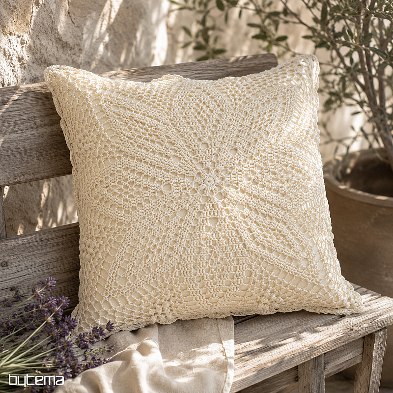Housse décorative en dentelle FLEUR beige