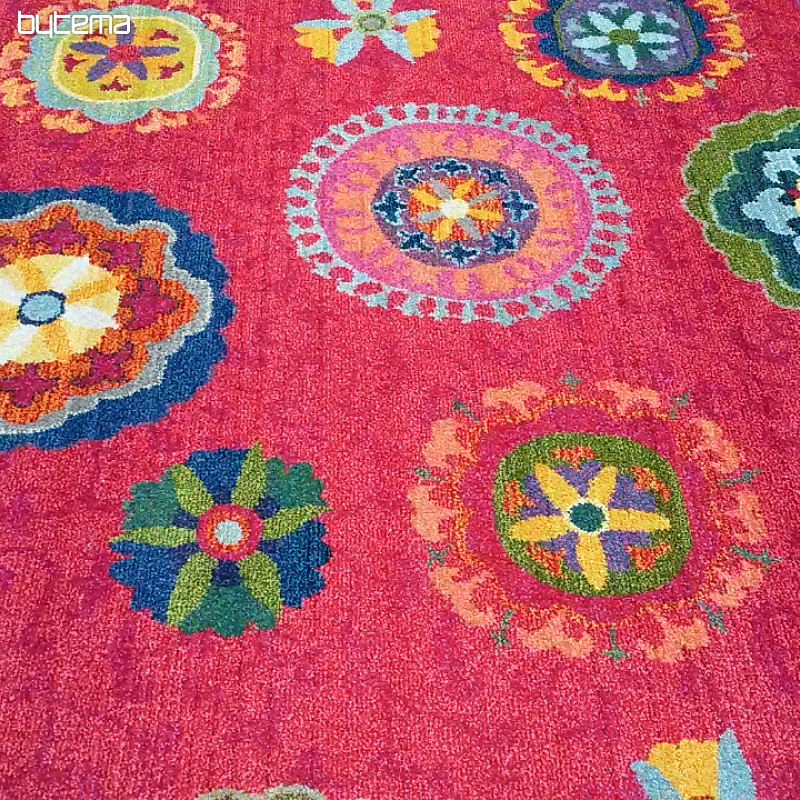 Tapis en pièces MANDALA rouge
