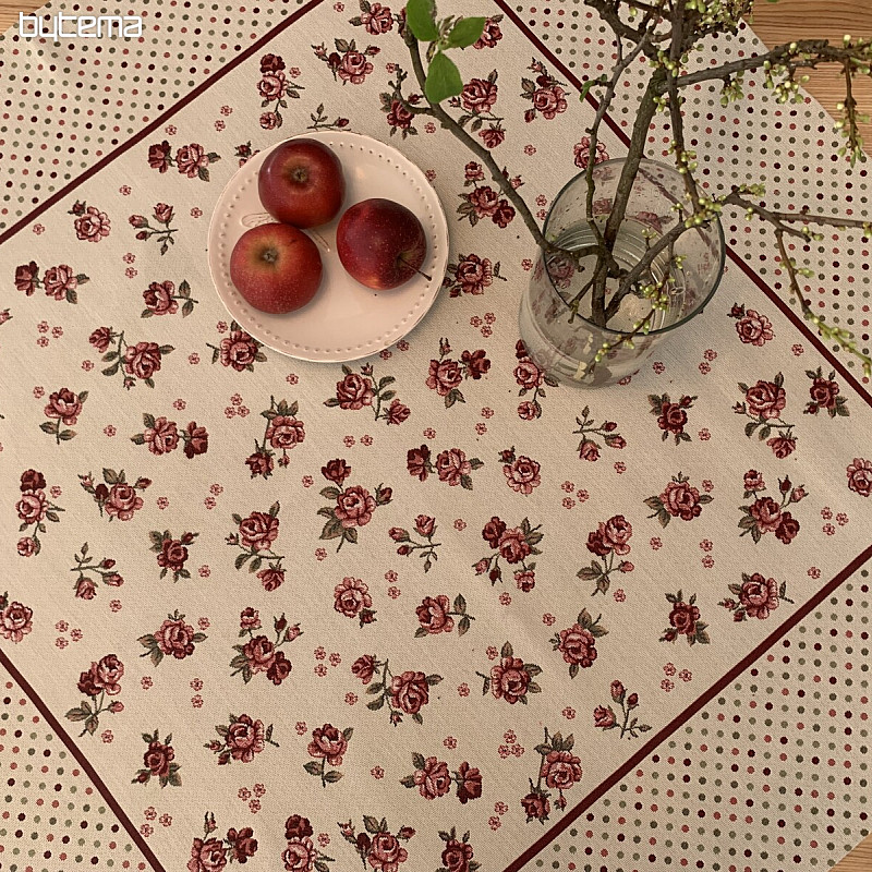 Nappe tapisserie et châle ROSES