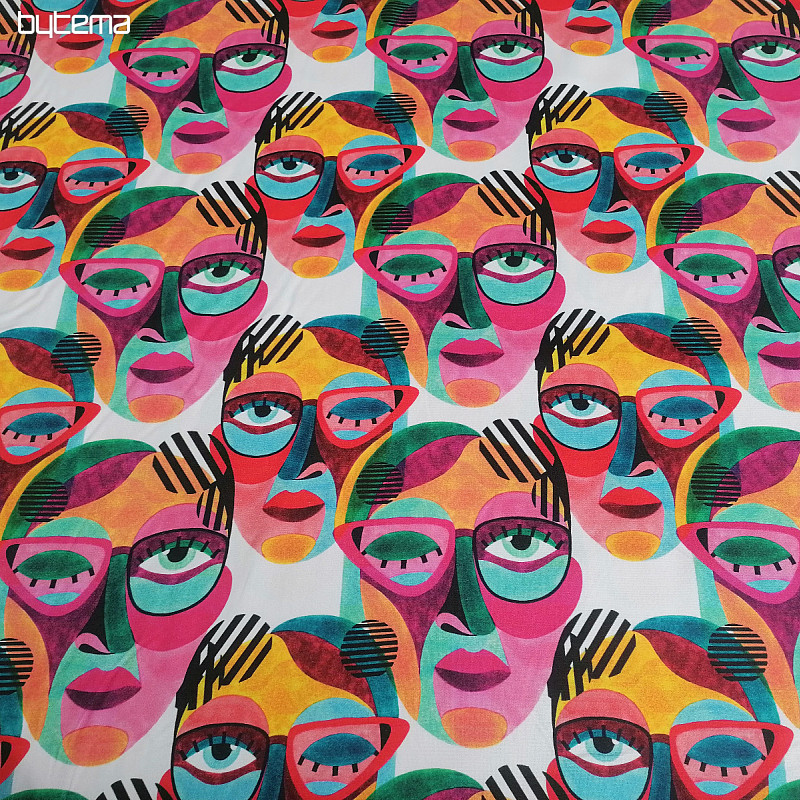 Masques en tissu décoratif