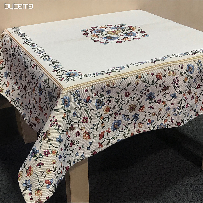 Nappe tapisserie, écharpe JURKOVIC 2