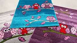 Tapis avec des hiboux, des oiseaux