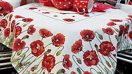 Décorez la table avec une nouvelle nappe. Inspiration estivale et service de nappes sur mesure