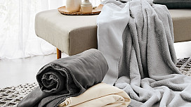 Des nouveautés pour les soirées froides. Draps, couvertures et décorations en flanelle