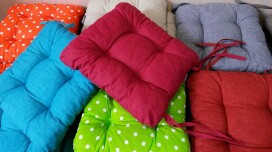 Comment obtenir des coussins de chaise et les assortir à d&#39;autres textiles de maison