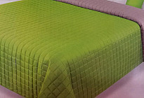 Une collection de couvre-lits modernes