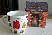 TASSES DANS UNE BOÎTE CADEAU