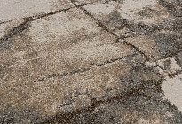 Tapis en pièces au design en marbre