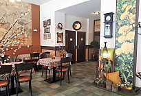Grandes nappes en tapisserie hollandaise pour le restaurant Grumán à Hradec Králové