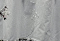 Rideau en coton pour vitrail