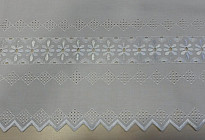 Rideau en coton pour vitrail