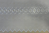 Rideau en coton pour vitrail