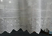 Rideau en coton pour vitrail
