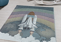 De beaux tapis pour les enfants de différents âges...