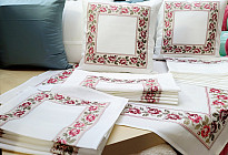 Couvertures et nappes brodées de style champêtre