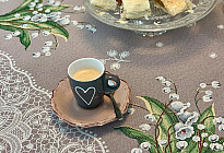 Folklore et printemps vont de pair : donnez vie à votre maison !