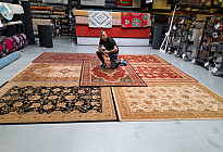 De magnifiques tapis en laine PRAGUE sont en stock et vous attendent...