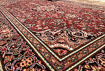 De magnifiques tapis en laine PRAGUE sont en stock et vous attendent...