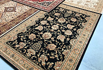 De magnifiques tapis en laine PRAGUE sont en stock et vous attendent...