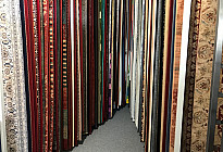 Un large choix de tapis de différentes tailles....