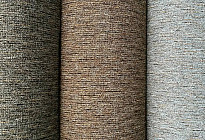 Nous choisissons des tapis bouclés pour l&#39;appartement
